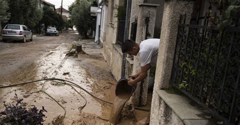 Storm eases in Greece but flood risk remains high amid rising river levels